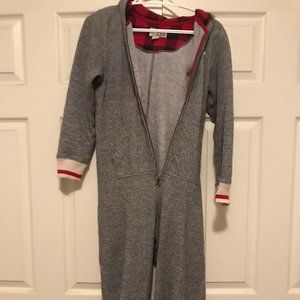 Boys Roots Cabin Onesie